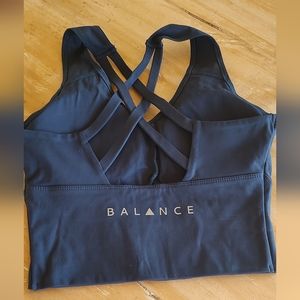 Balance sports bra size small